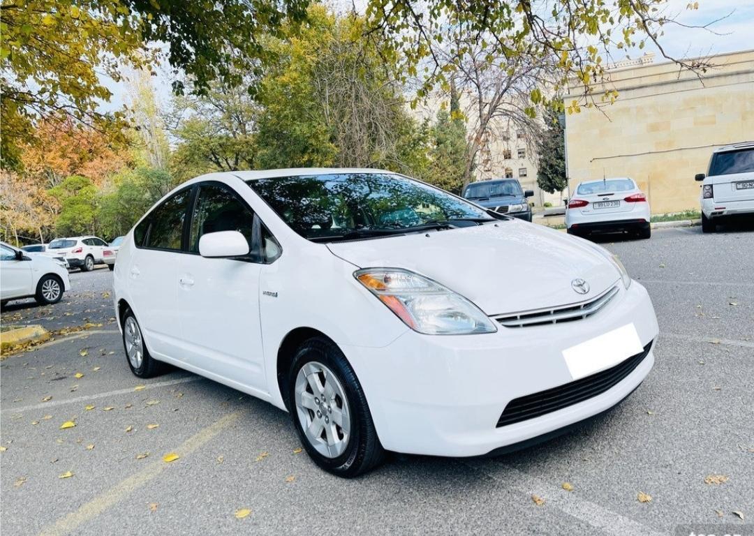 "Toyota Prius" icarəsi
