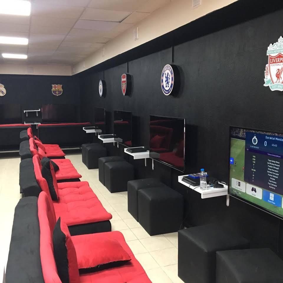 PlayStation klub avadanlığı