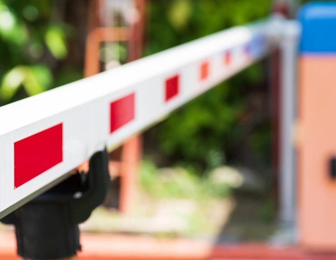 Təhlükəsizlik sistemi: şlaqbaum 055 510 22 11