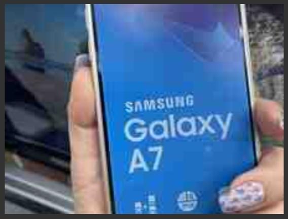 Samsung Galaxy A7 (2017) Gold Sand 32GB/3GB