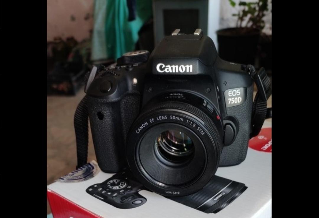 Fotoaparat "Canon EOS 750D, EF 50mm f/1.8 STM"